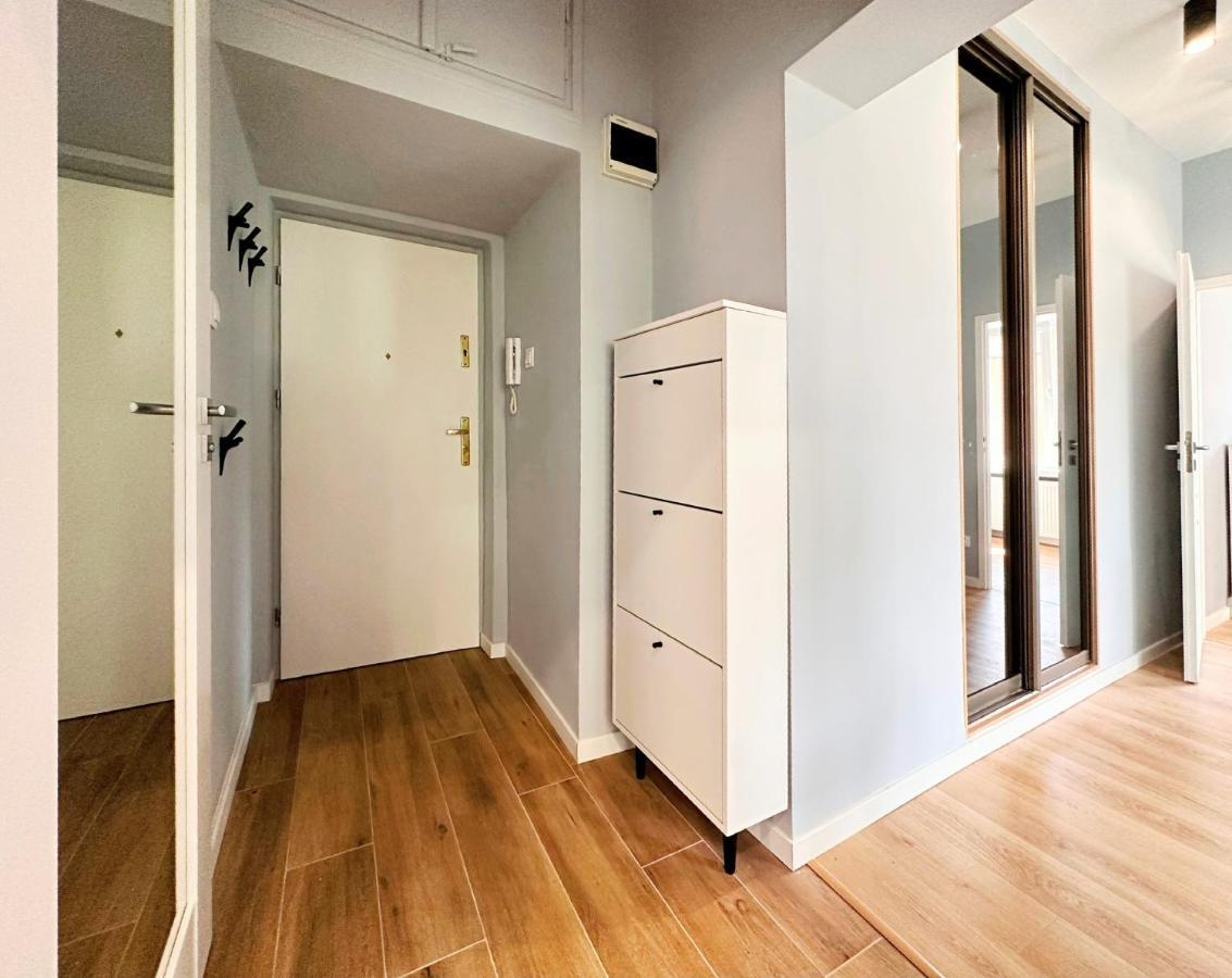 Warsaw Concierge Wiatraczna Apartment Luaran gambar